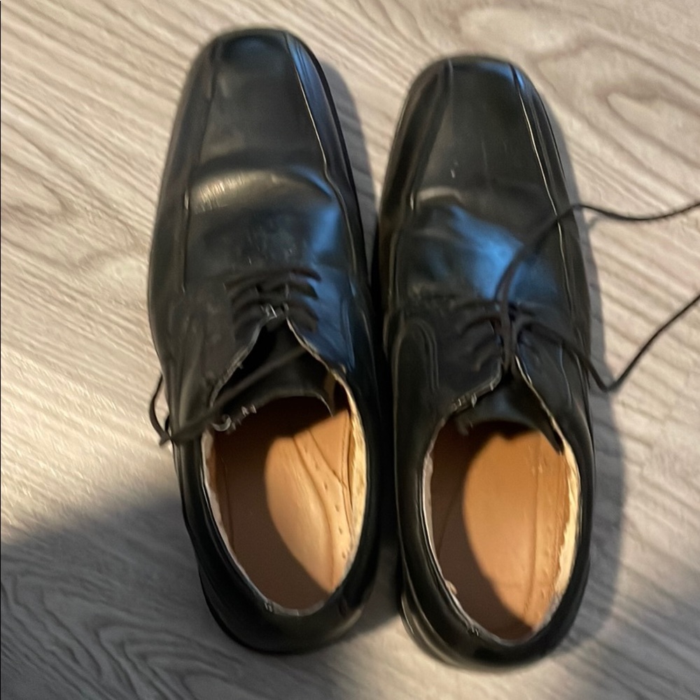 Men's Black Leather Dress Shoes